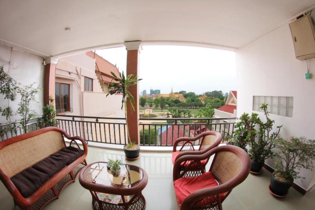 Rs Central Apartments - 200M To Royal Palace Phnom Penh Luaran gambar