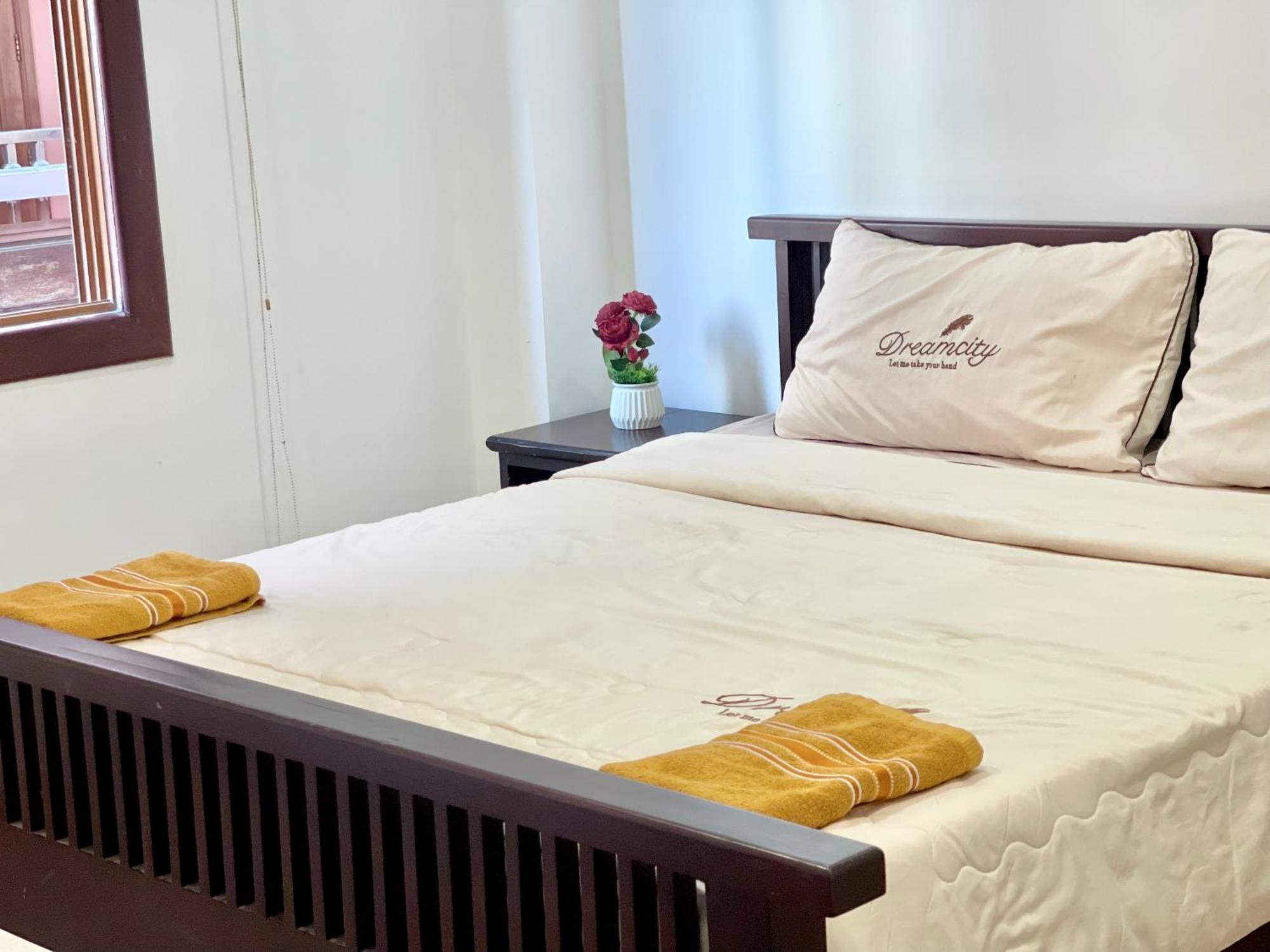 Rs Central Apartments - 200M To Royal Palace Phnom Penh Luaran gambar